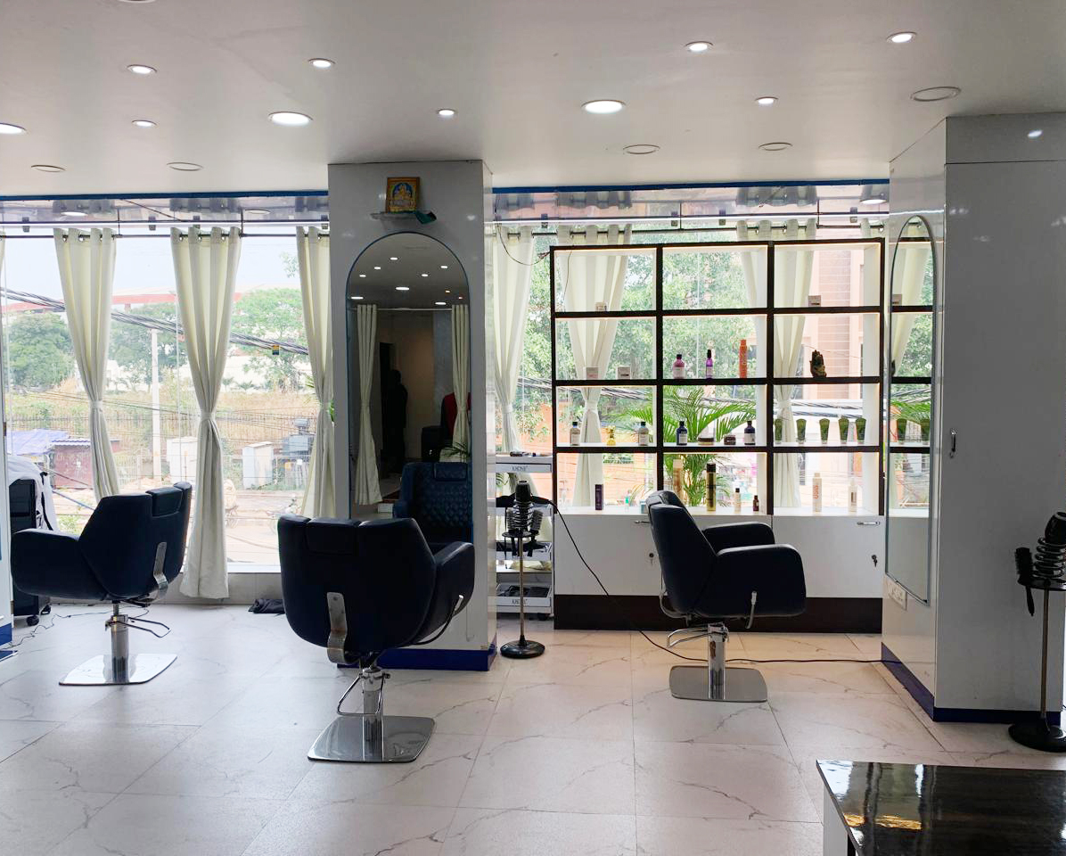 Ultimate Salon Reception Area